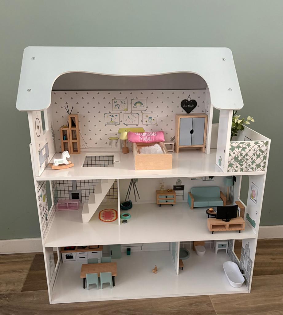 Super mooi poppenhuis van Coemo, Ophalen, Zo goed als nieuw, Poppenhuis