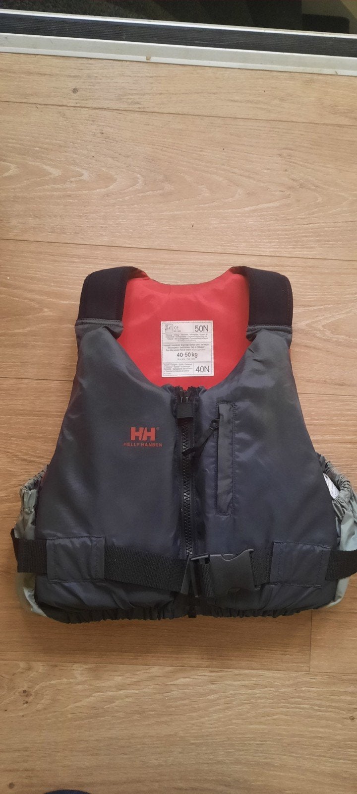 Helly Hansen zwemvest 40-50kg, Watersport en Boten, Ophalen of Verzenden, Gebruikt