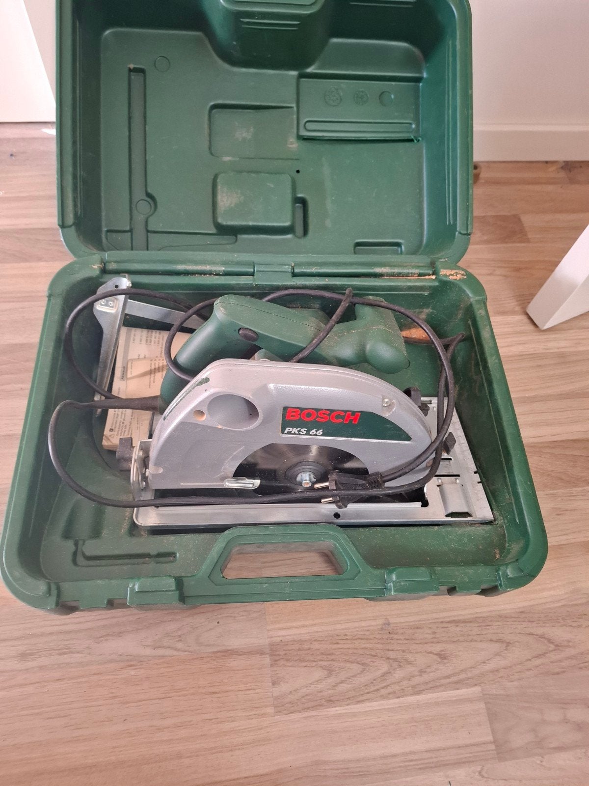 Bosch PKS 66 Cirkelzaag met koffer, Ophalen, Gebruikt, Cirkelzaag, 70 mm of meer