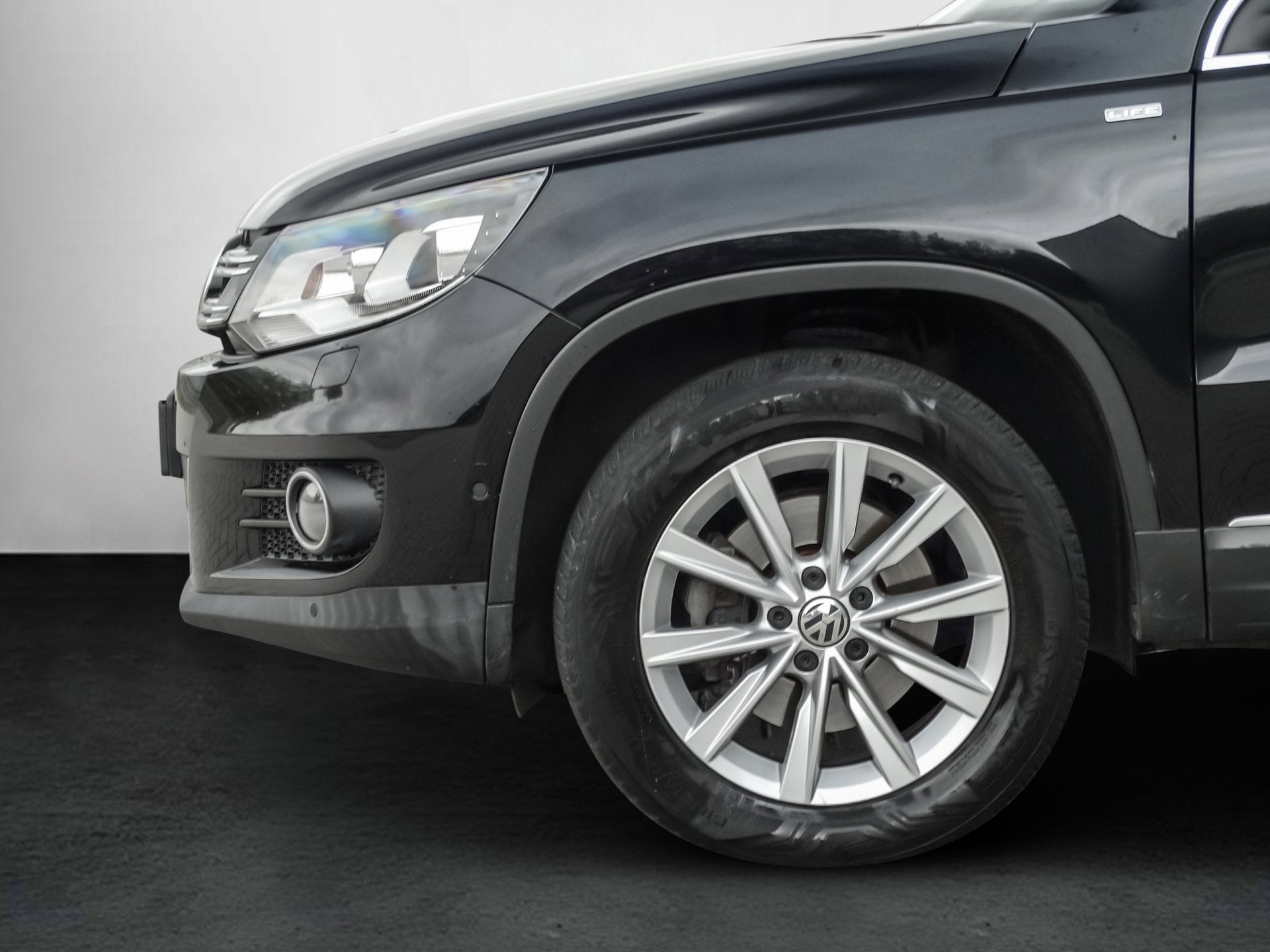 Foto 25 van Volkswagen Tiguan 2.0 TSI Sport&Style 4motion R-line Edition