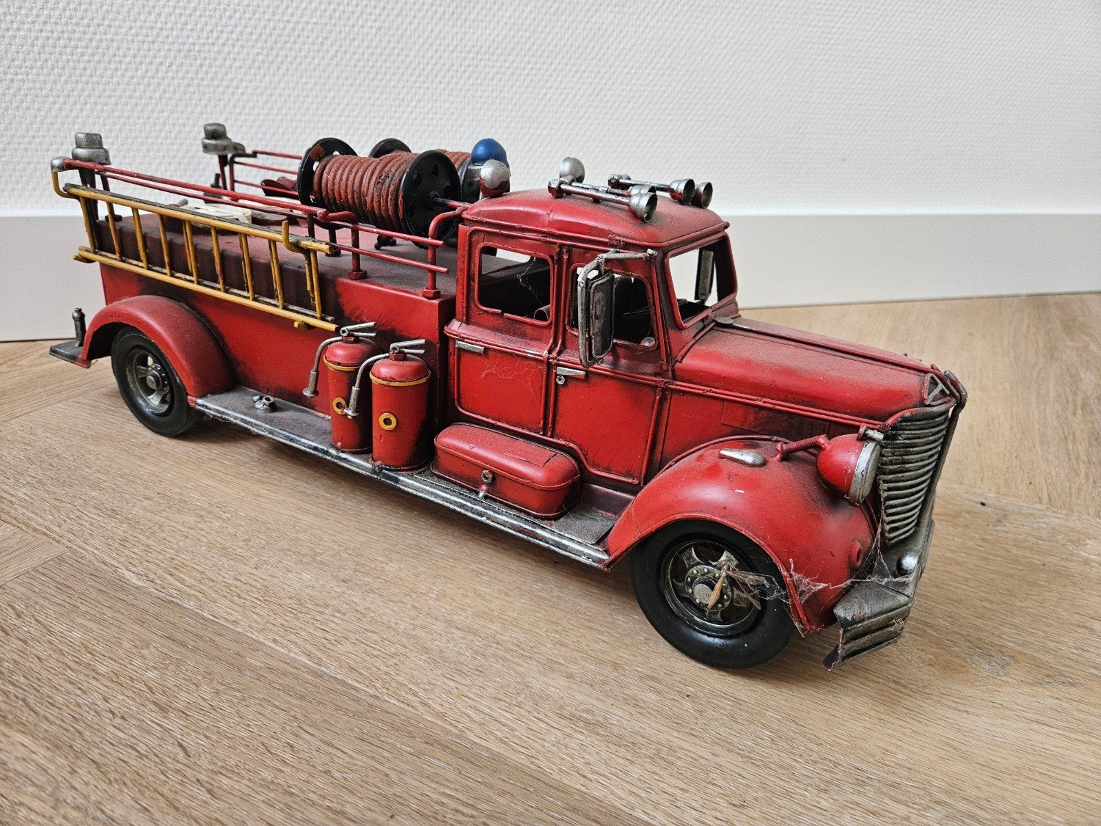 Vintage metal brandweerwagen model, Hobby en Vrije tijd, Overige merken, Gebruikt, Groter dan 1:32, Ophalen of Verzenden