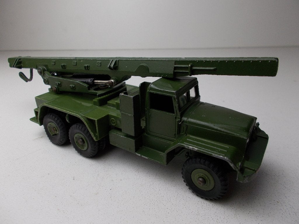 1964 Dinky SuperToys 665 HONEST JOHN MISSILE LAUNCHER (-F-)