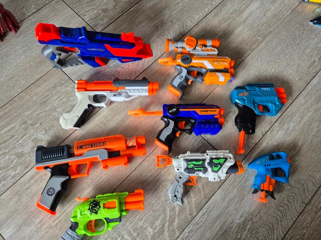 NERF ZOMBIE STRIKE SHARPFIRE TRIO ELITE NITRO DOUBLE PISTOOL, Ophalen, Zo goed als nieuw