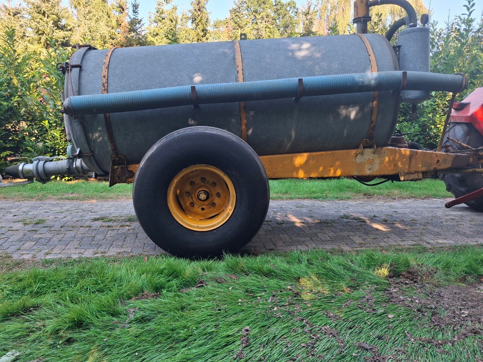 veenhuis mest / watertank, Ophalen, Gebruikt