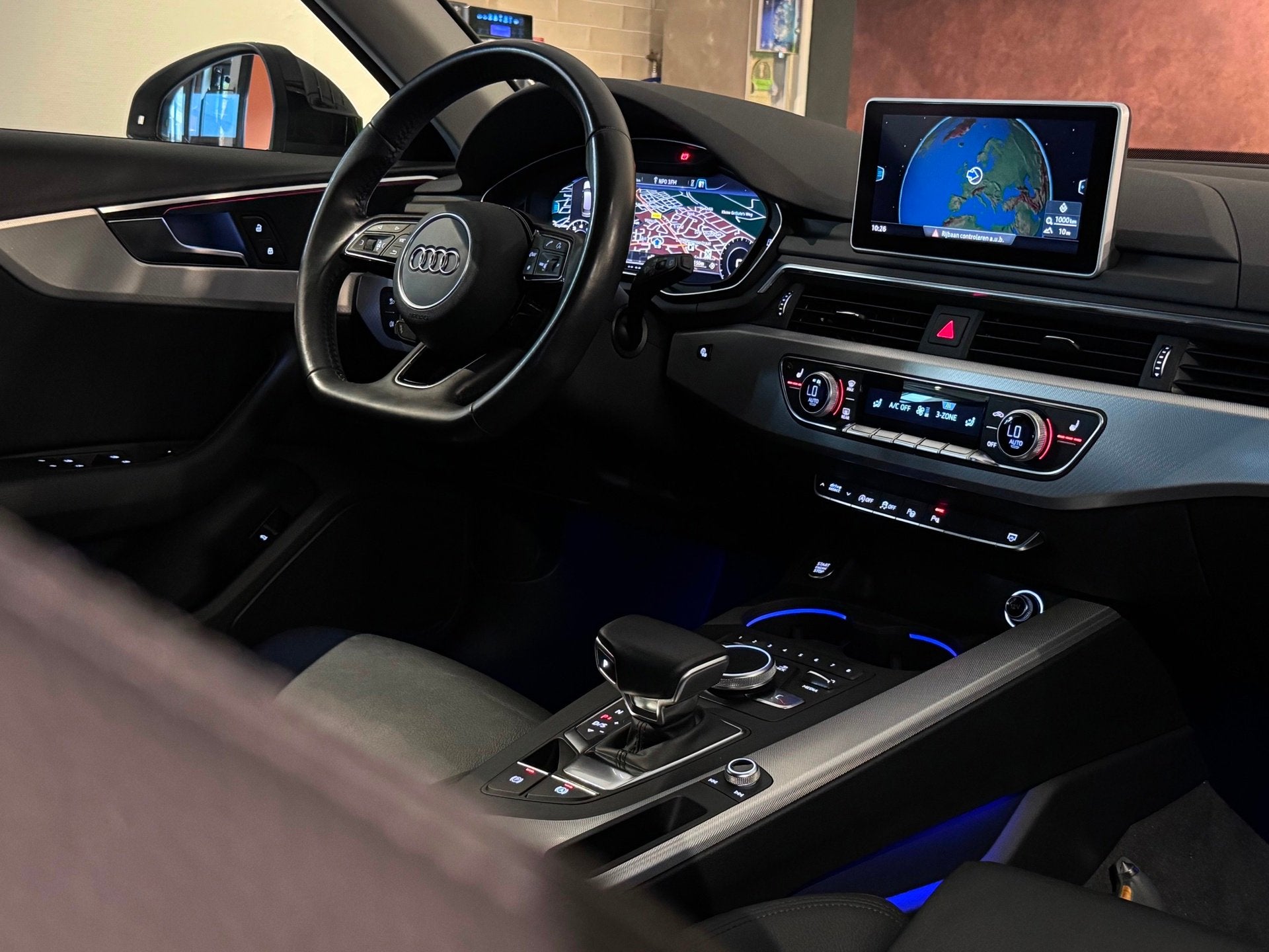 Audi A4 Avant 2.0 TFSI SPORT |VIRTUAL|360CAMERA|LEDER|OrgNL|, Gebruikt, 1984 cc, 1435 kg, A4