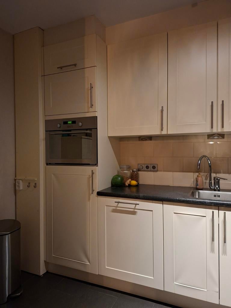 Keuken (gedeeltelijk) MOET WEG!, Gebruikt, Enkelwandige keuken, Ophalen of Verzenden, Kunststof
