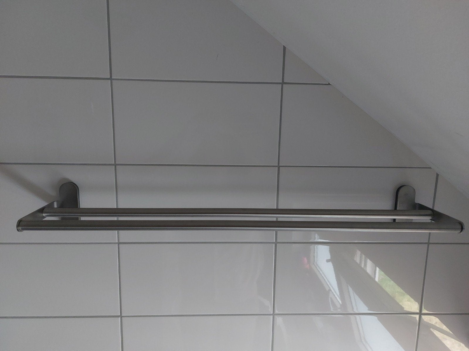 IKEA RVS Brogrund handdoekstang, Handdoekenrek, Zo goed als nieuw, Zilver, Ophalen