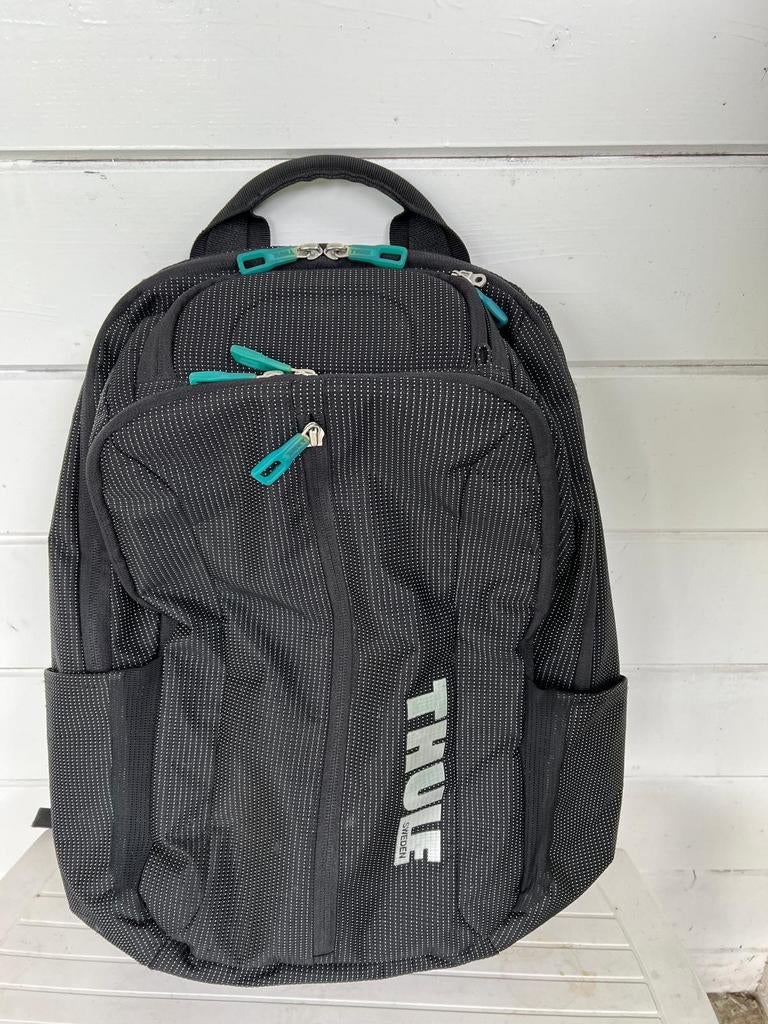 Thule Crossover Dagrugzak 25L Zwart - Laptop & Tablet Vak, Gebruikt, 25 tot 40 cm, Ophalen of Verzenden, Overige merken