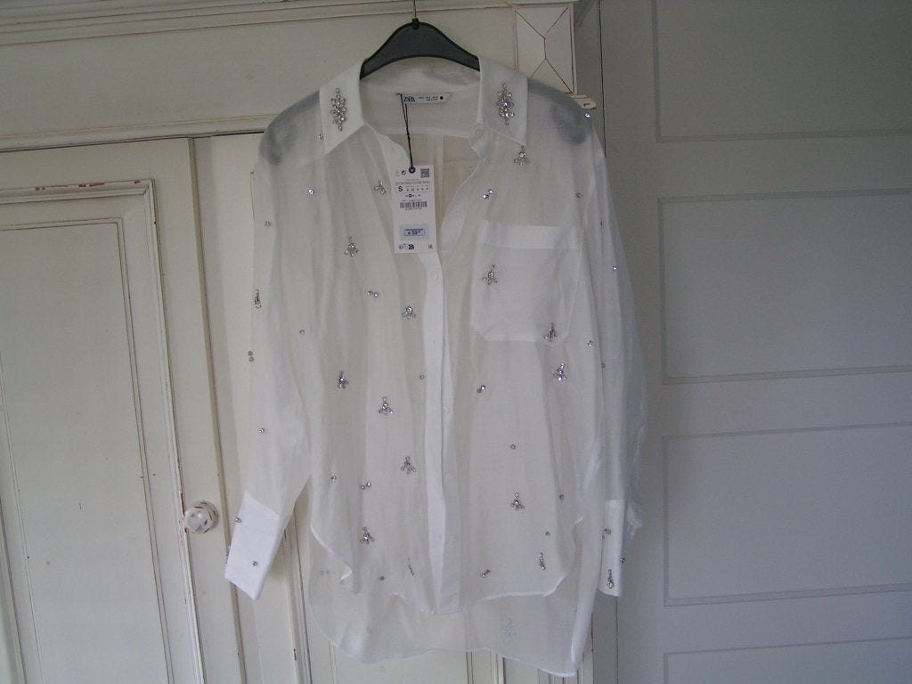 Prachtig Nieuw Wit Bloesje van Zara maat S-40-42, Ophalen of Verzenden, Nieuw, Maat 38/40 (M), Wit