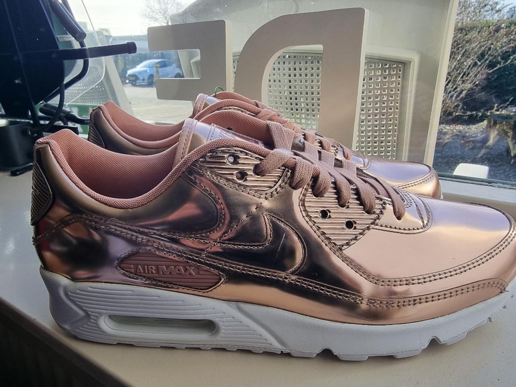 Nike air max 90 bronze rose gold 44,5 44.5 nieuw 2020 brons, Kleding | Heren, Schoenen, Overige kleuren, Ophalen of Verzenden