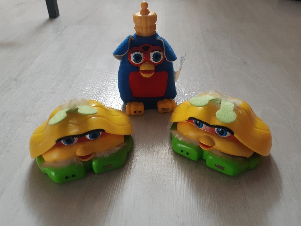 Furby & Shelby McDonalds Happy Meal, Verzenden, Gebruikt