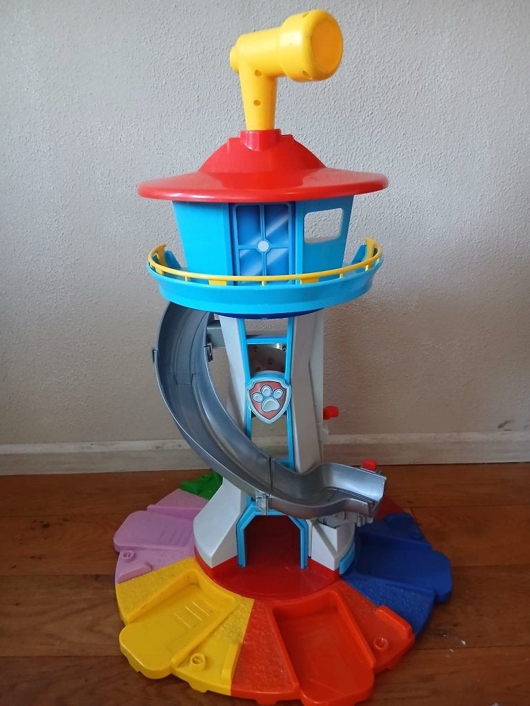 Paw patrol uitkijktorens, pups en voertuigen, Ophalen, Zo goed als nieuw