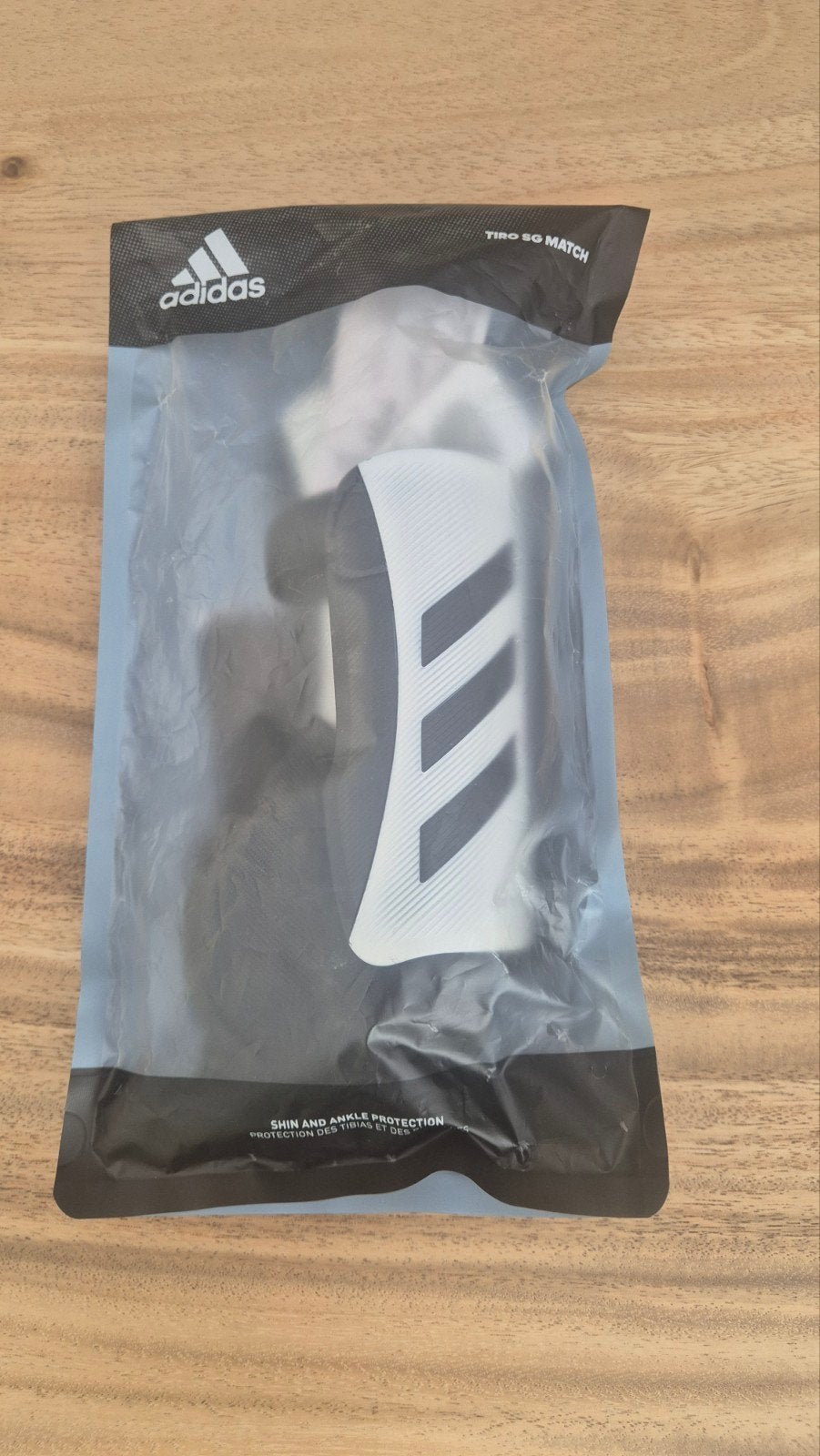 Nieuwe adidas scheenbeschermers kind, Maat XS of kleiner, Ophalen of Verzenden, Nieuw, Overige typen