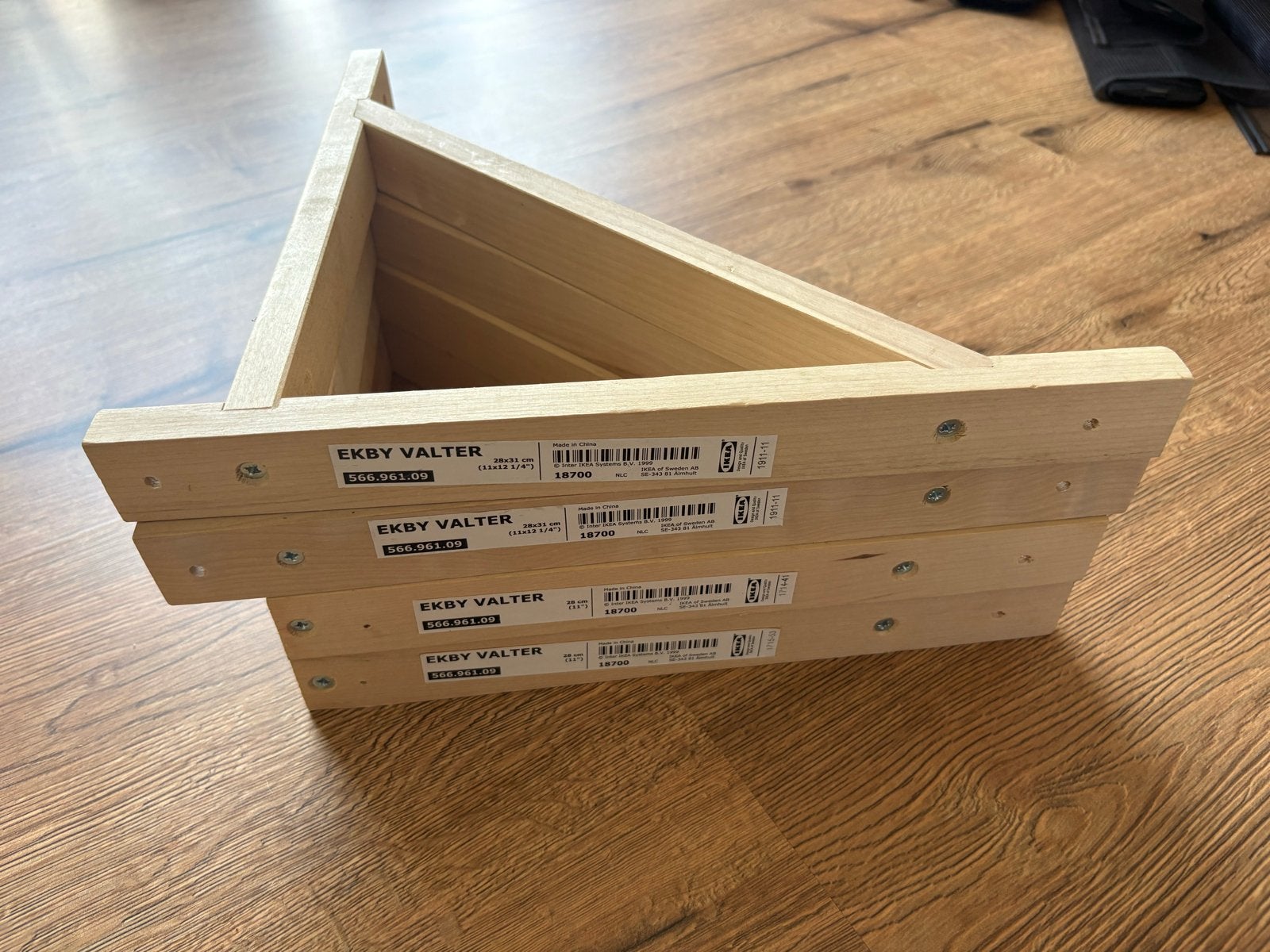 IKEA EKBY VALTER plankdragers (4 stuks), Ophalen of Verzenden, Gebruikt