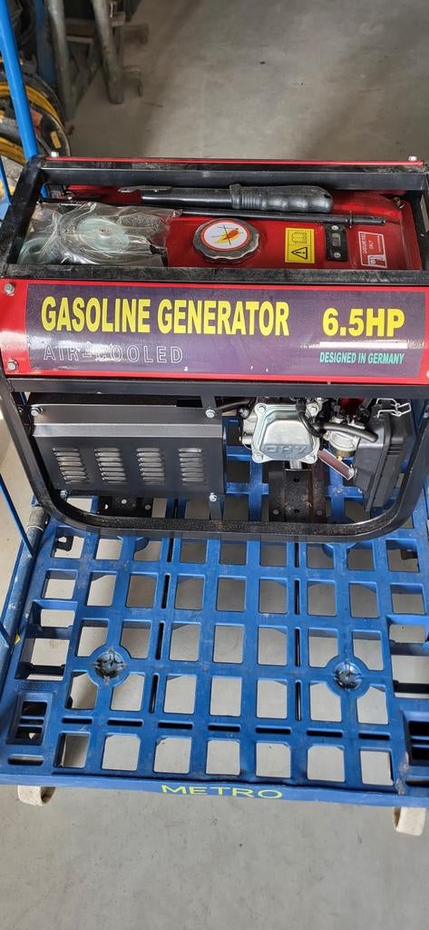 Benzine Generator 6.5HP Luchtgekoeld, Ophalen of Verzenden, Gebruikt, Minder dan 5 kVA, Benzine