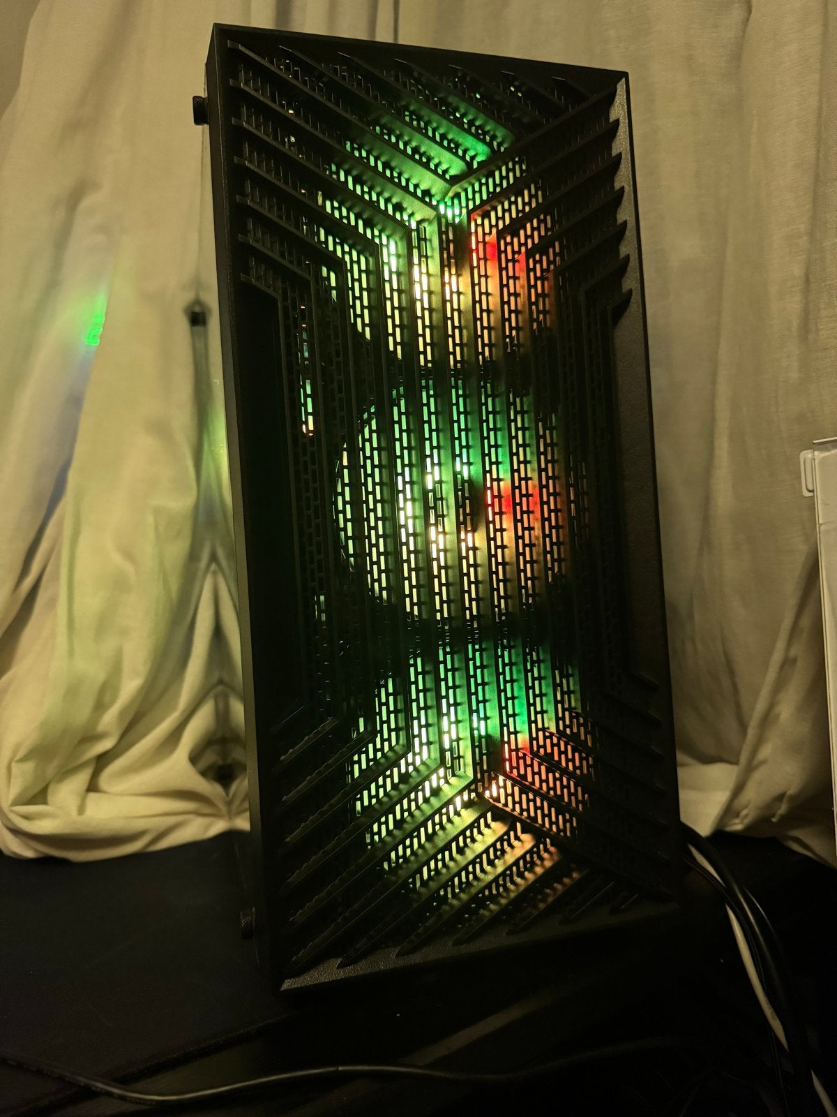 RGB Game pc i7 / 16GB / 256GB SSD /HDD / GTX 1050ti-4G, Computers en Software, Desktop Pc's, Gebruikt, Zelf gebouwde pc, Ophalen of Verzenden