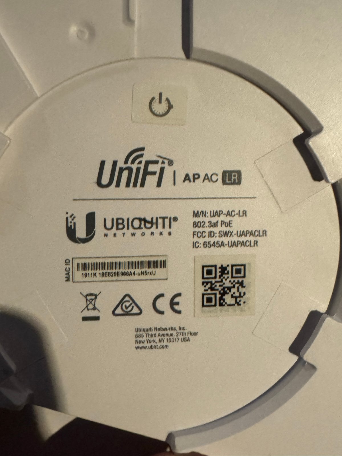 Ubiquiti UniFi Access Points (UAP-AC-LR & UAP-nanoHD), Ophalen of Verzenden, Gebruikt, Router