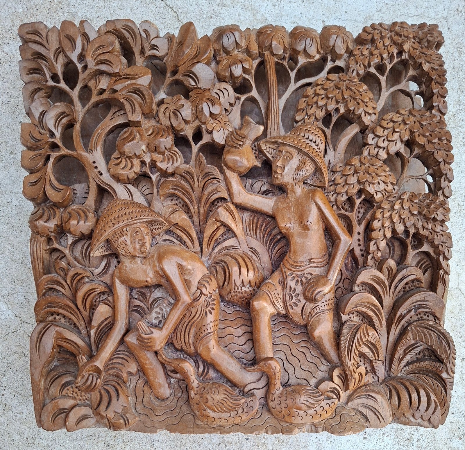 Houten handgesneden met Balinese scène, Ophalen of Verzenden, Handgemaakt, Wanddecoratie, 20 - 50 cm