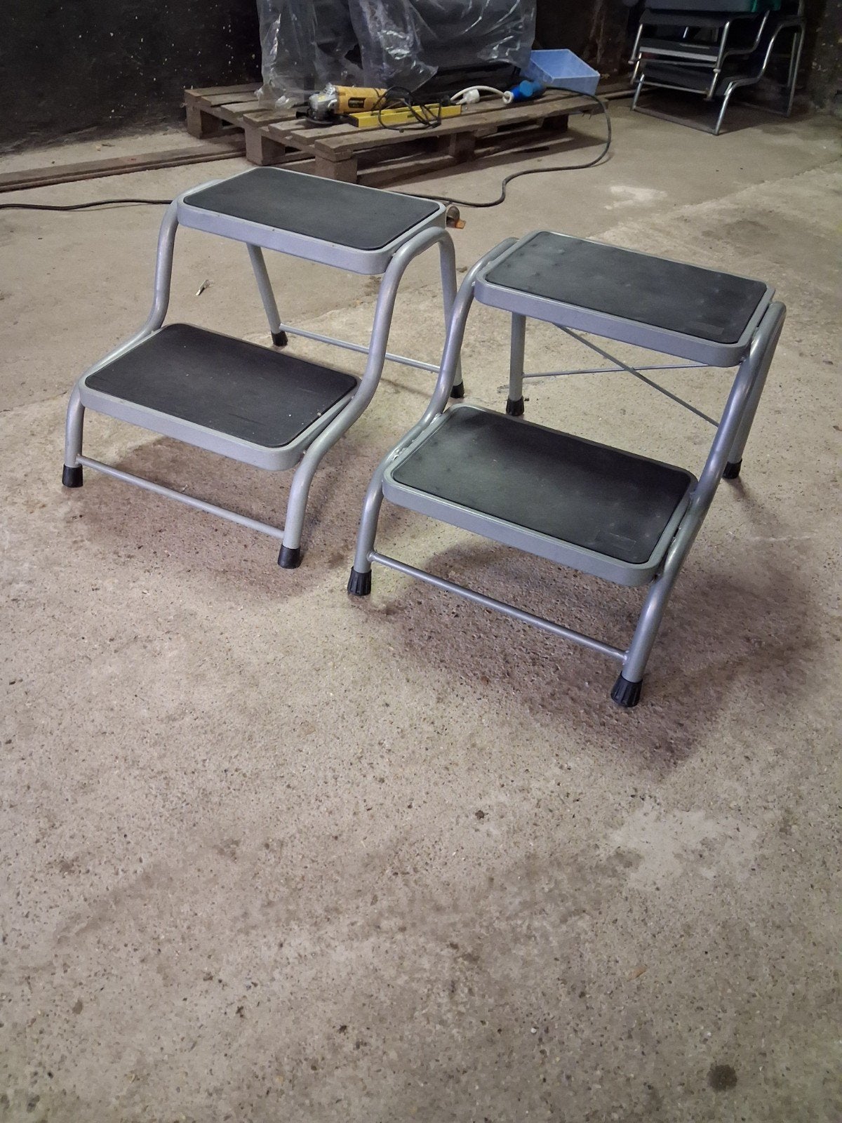 Handige opstap voor caravan of thuisgebruik - 38 cm hoog, Ophalen, Gebruikt