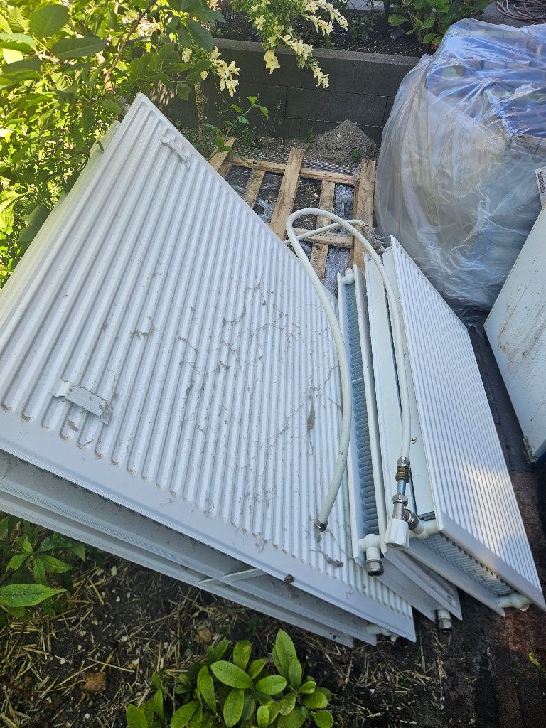 Radiatoren, Doe-het-zelf en Verbouw, Verwarming en Radiatoren, Ophalen, Gebruikt, Radiator, 60 tot 150 cm