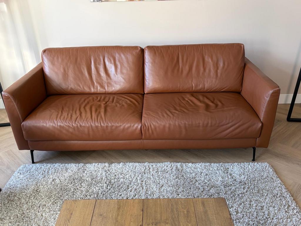 Comfortabele leren 2.5 zitsbank af te halen voor € 125,00, Ophalen, Gebruikt, Tweepersoons, Rechte bank