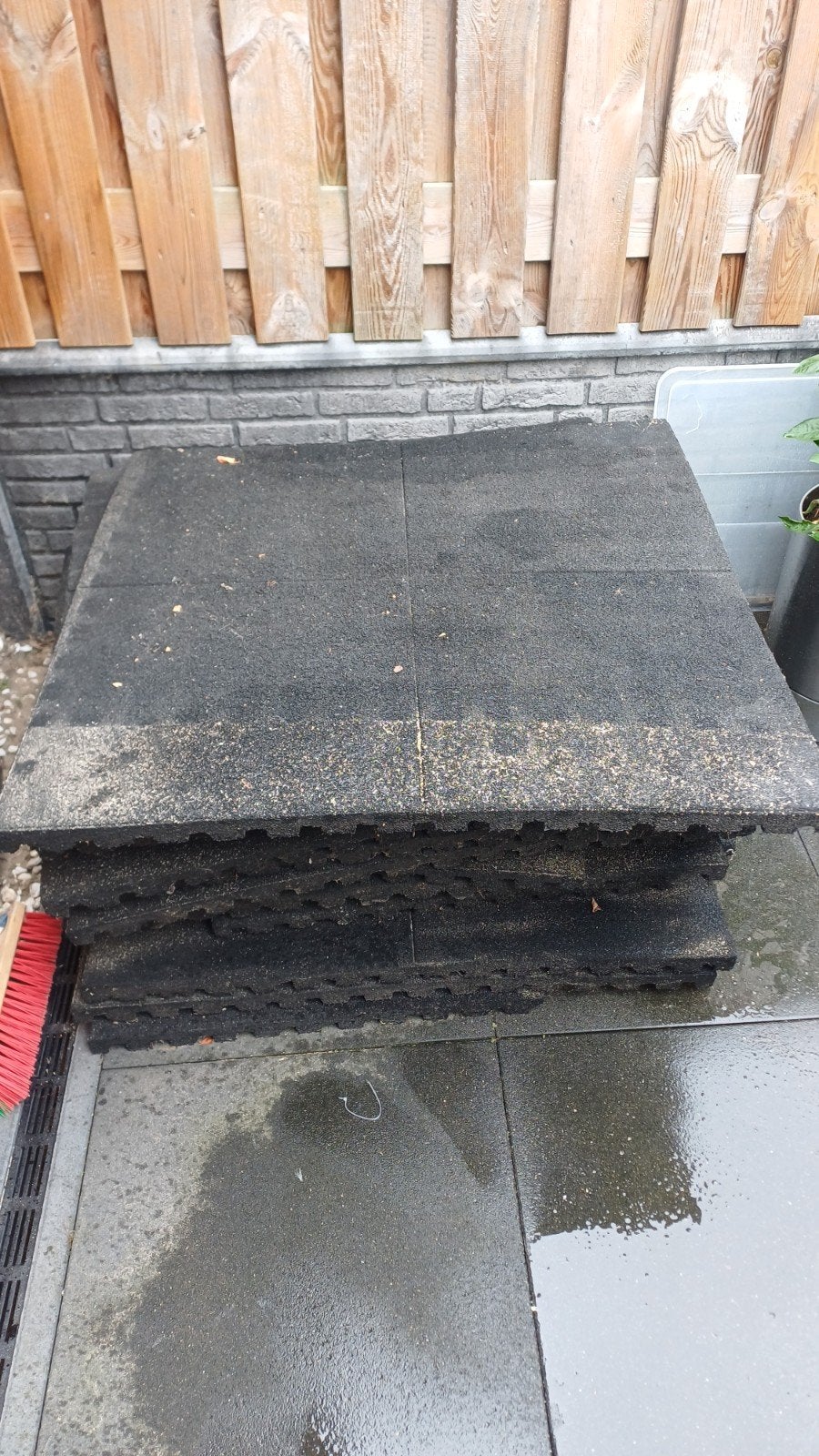 Rubberen tegels 3.5 cm dik, 12m², Ophalen, Gebruikt, 60 cm of meer, 10 m² of meer