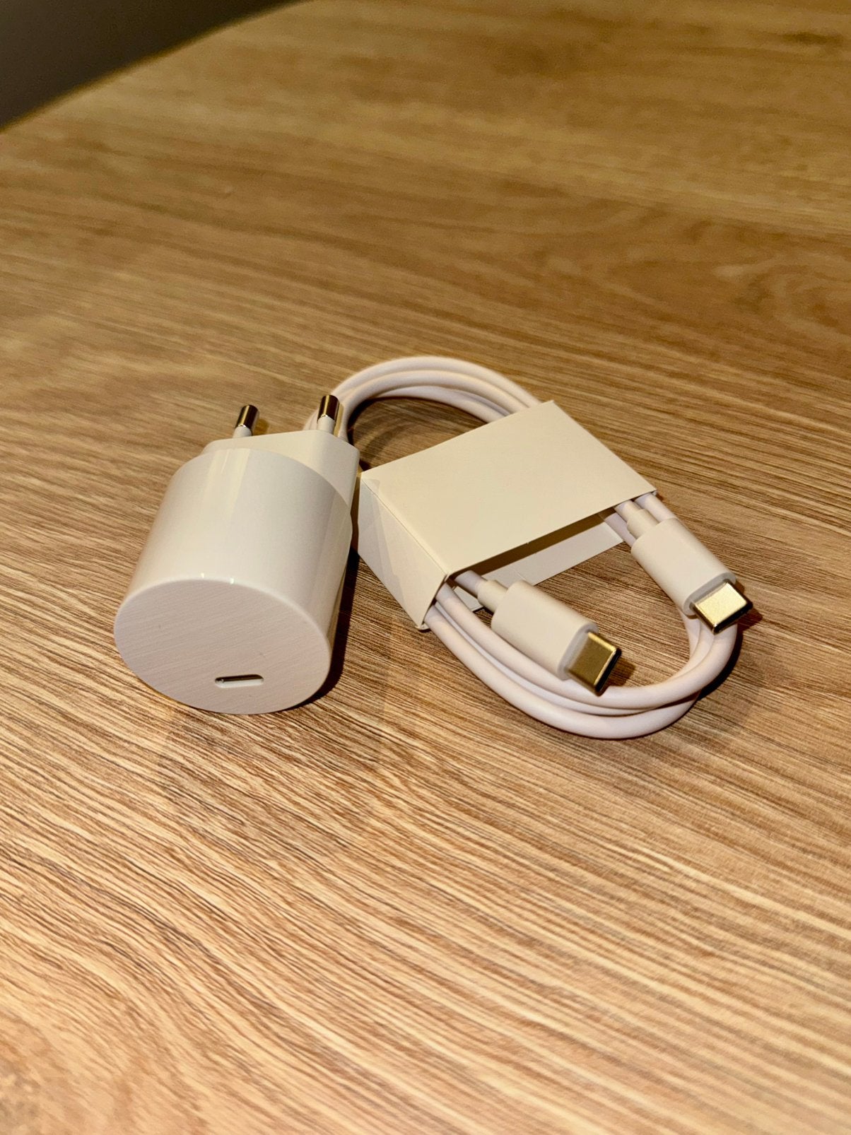 USB-C Oplader + USB-C Kabel - Meta, Telecommunicatie, Mobiele telefoons | Telefoon-opladers, USB-C, Nieuw, Universeel, Ophalen of Verzenden