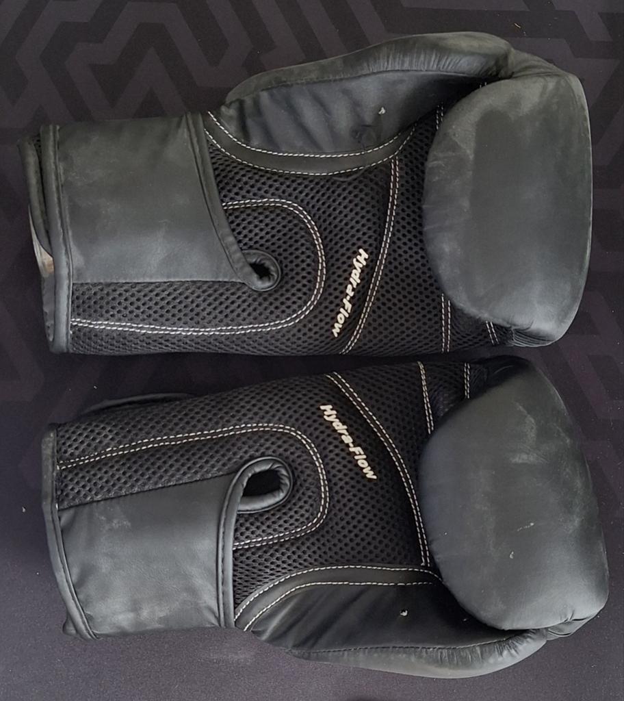 Stixpro Bokshandschoenen - Zwart, Gebruikt, Ophalen, Gebruikt, Bokshandschoenen