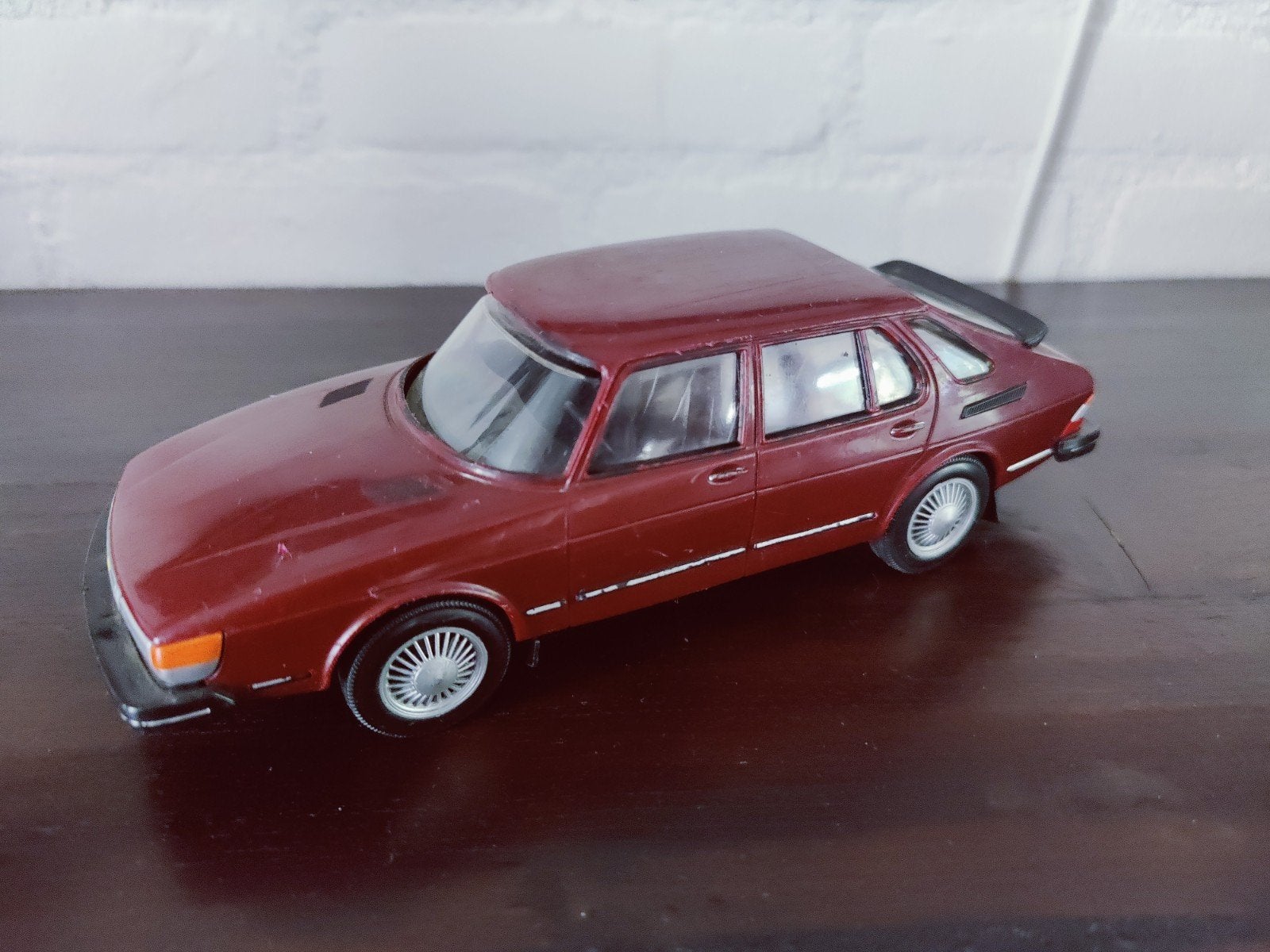 Saab 900 kunststof made in Finland stahlberg, Hobby en Vrije tijd, Ophalen of Verzenden, Gebruikt, Auto