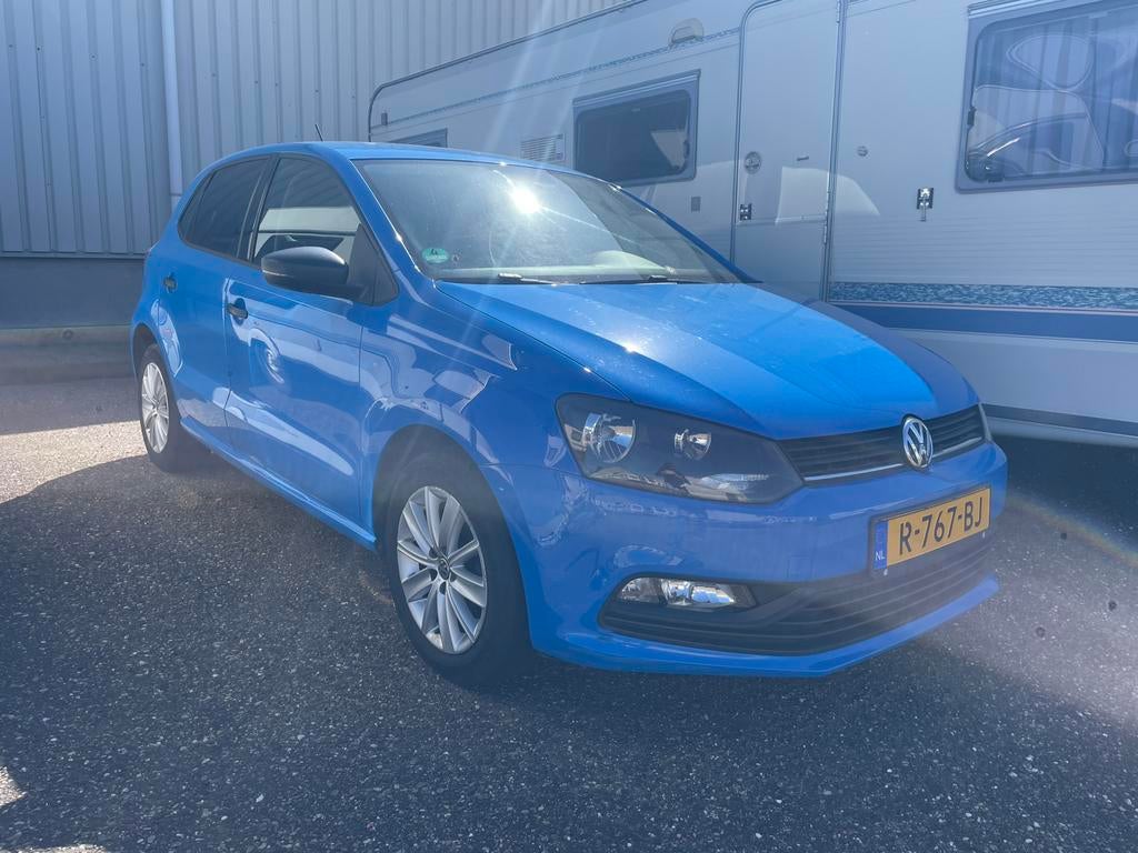 Volkswagen Polo 1.0 MPI 44KW 2016 Blauw, Voorwielaandrijving, Stof, 40 €/maand, Blauw