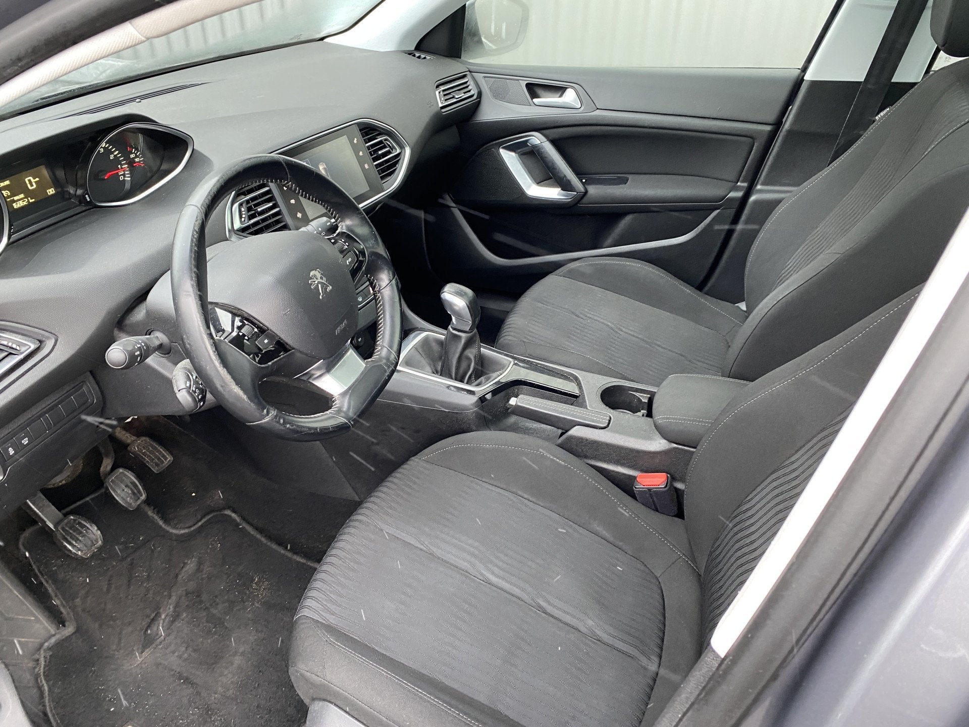 Peugeot 308 SW 1.2 PureTech Active Clima, Navi, Pano, CC, PD, Auto's, Voorwielaandrijving, Stof, Gebruikt, Euro 6