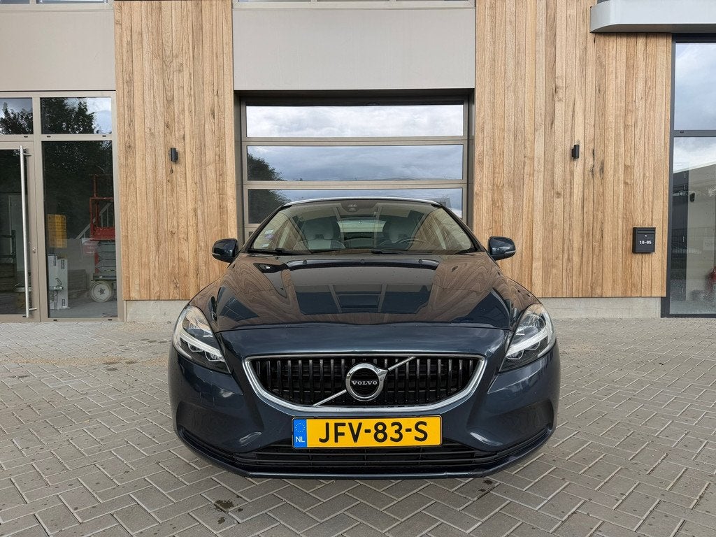 Volvo V40 2.0 T2 Summum 5drs|NAVI|Clima|Parkeersensoren|Nieu, Voorwielaandrijving, Gebruikt, 4 cilinders, Blauw