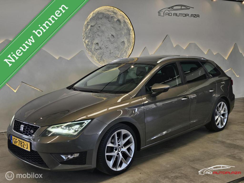 Seat Leon ST 1.4 TSI ACT FR Dynamic DSG Panorama/Trekhaak/Se, Auto's, Seat, 4 cilinders, Leon, 1197 kg, Origineel Nederlands