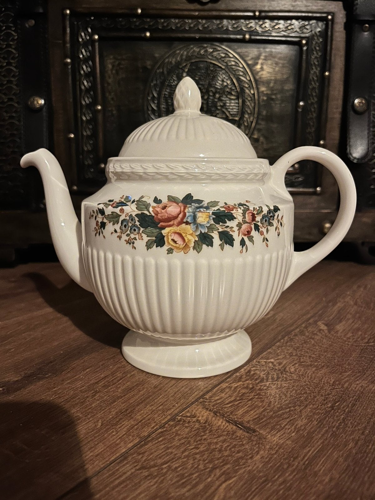 Wedgwood theepot., Verzenden