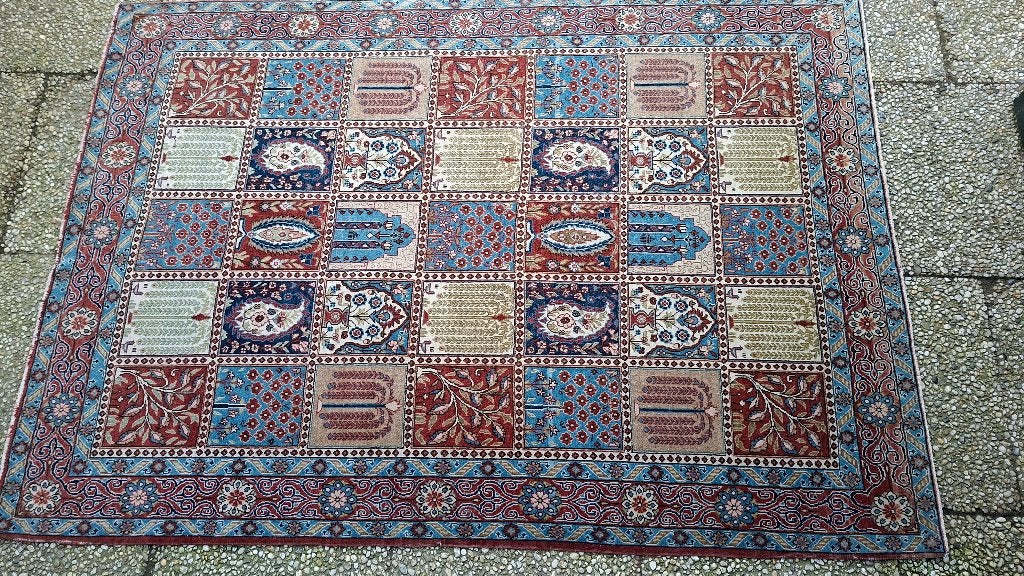 Tapijt Iran, Ophalen