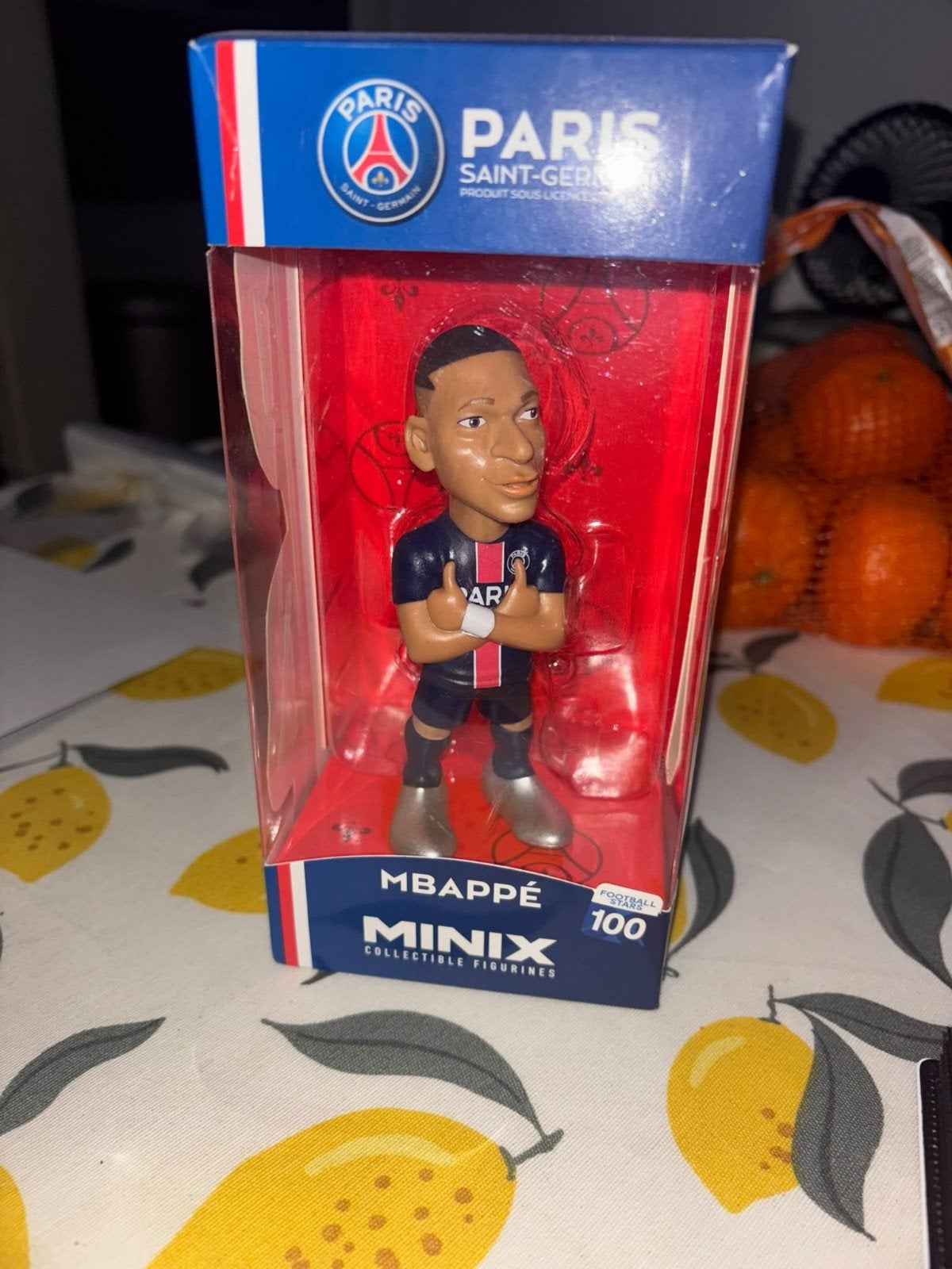 Paris Saint Germain PSG MBappe Minix, Ophalen of Verzenden, Zo goed als nieuw, Buitenlandse clubs, Beeldje of Poppetje