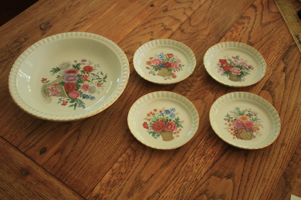 Vintage Bareuther Waldsassen Bavaria petit four set, Ophalen of Verzenden, Porselein, Overige stijlen, Schaal of Schalen