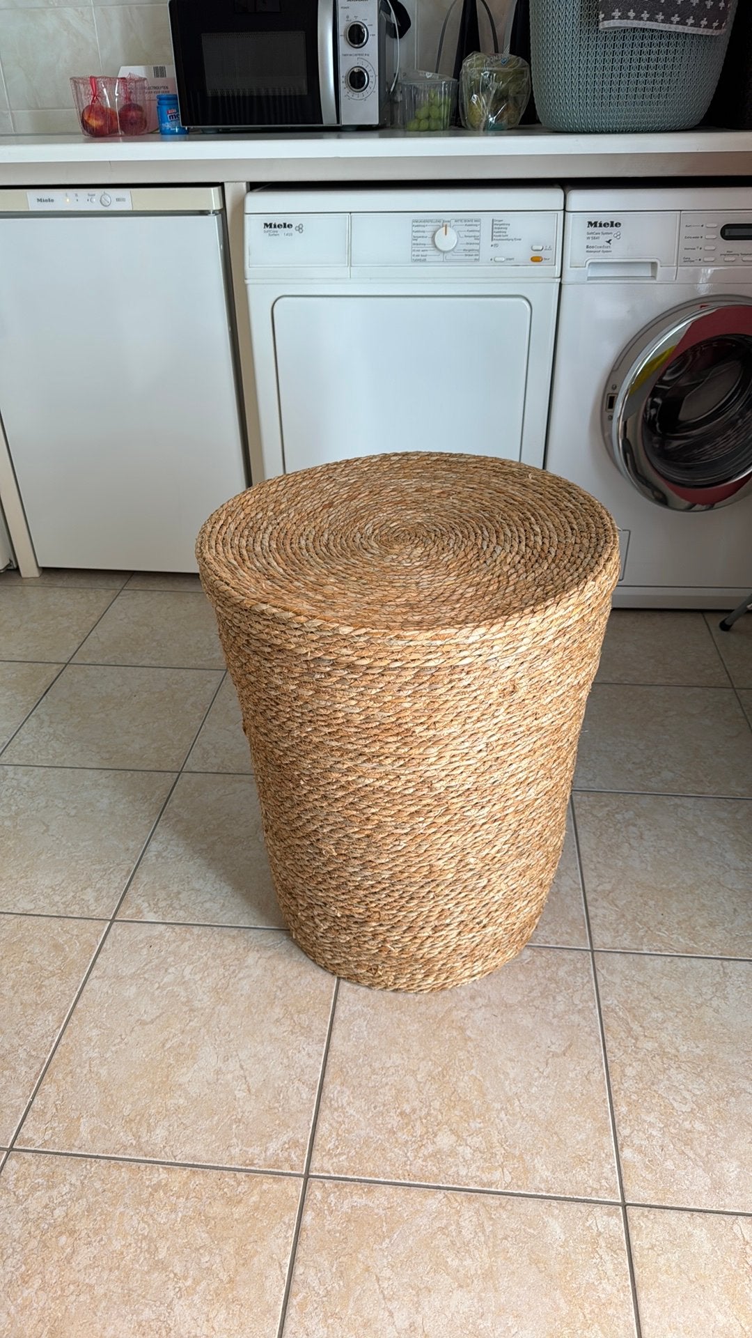 Niewe rieten mand, Huis en Inrichting, Woonaccessoires | Schalen en Manden, Ophalen, Met deksel, Mand, Rond
