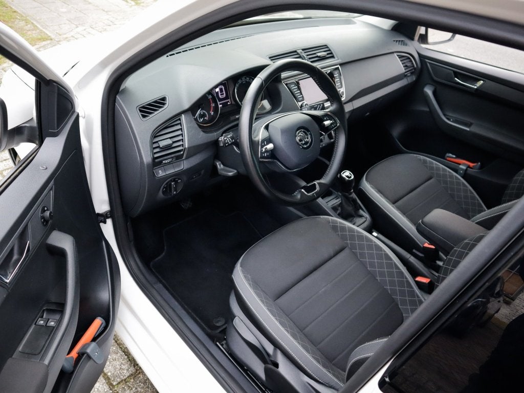 Skoda Fabia Combi 1.0 TSI Ambition 1e-Eig. & Keurig-Onderh B, Keurmerk '100% Onderhouden', 12 maanden, Stof, Gebruikt