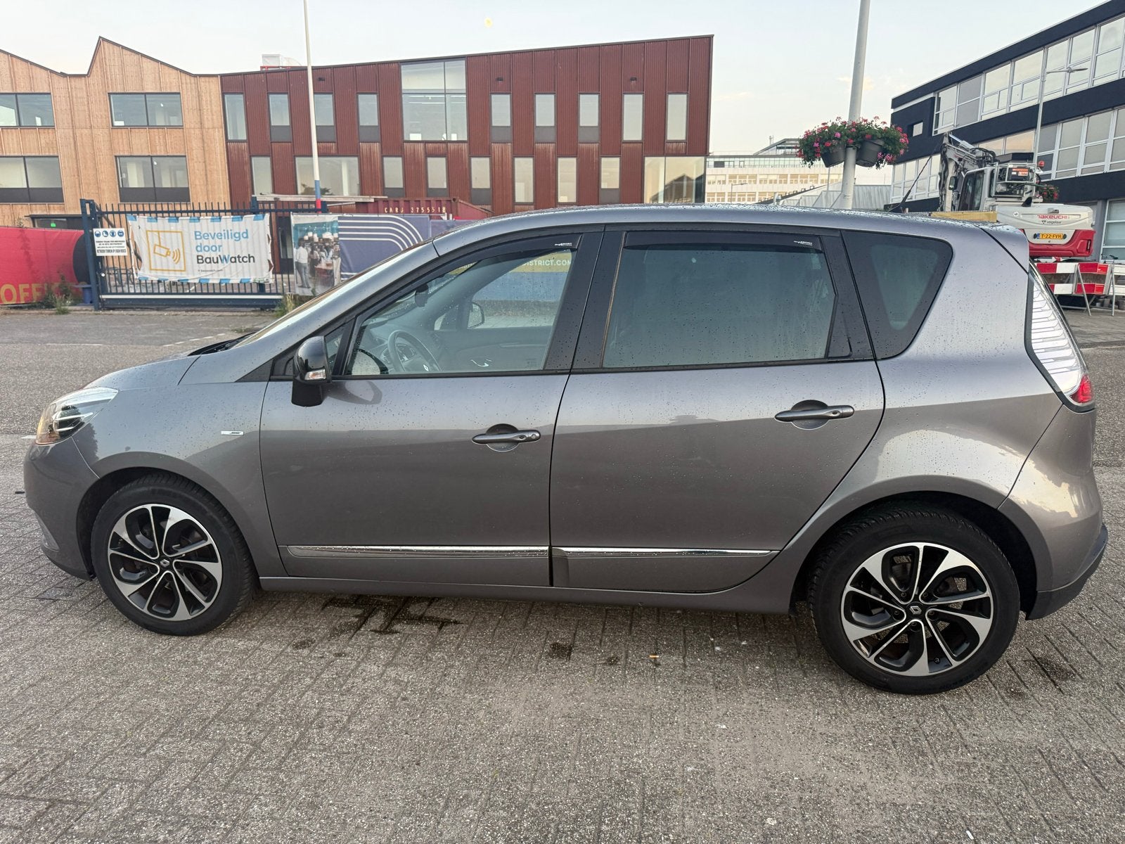 Renault Scénic 1.5 dCi 110 EDC Bose Automaat, 2e Eigenaar, Auto's, Renault, 4 cilinders, Diesel, Particulier, 1405 kg