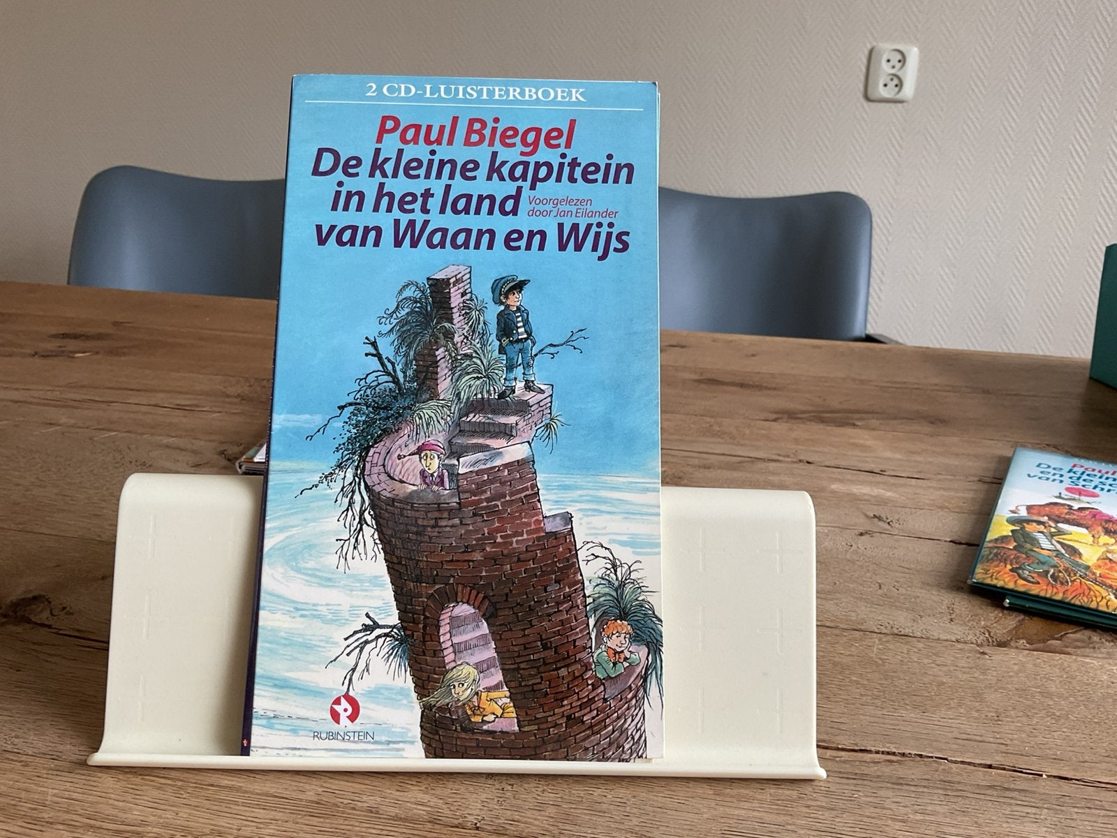 De kleine kapitein in het land van Waan en Wijs, Ophalen of Verzenden, Paul Biegel