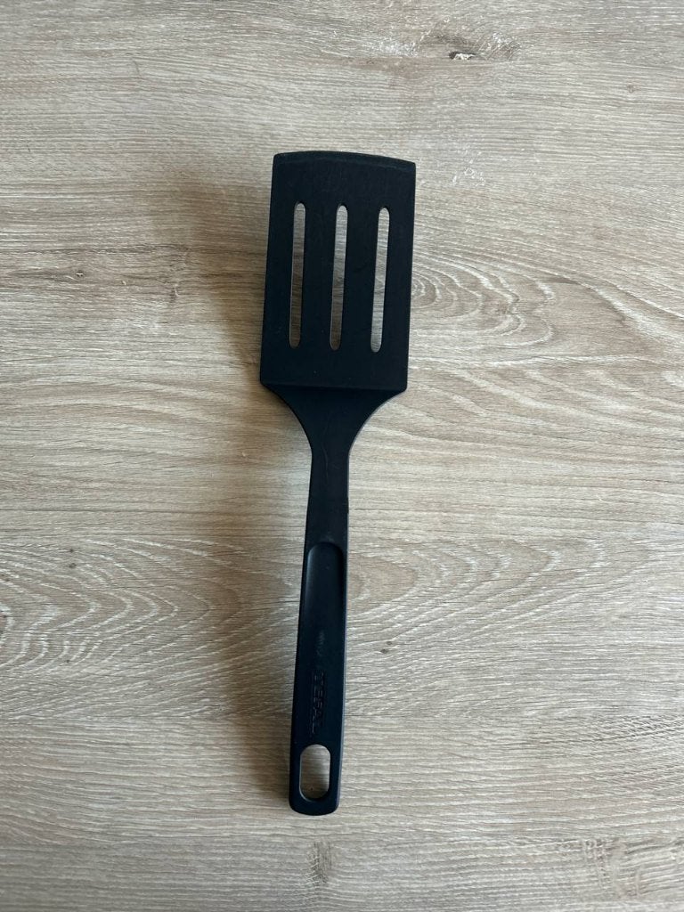 Spatel Tefal groot, Huis en Inrichting, Keuken | Bestek, Ophalen, Kunststof, Gebruikt, Los bestek