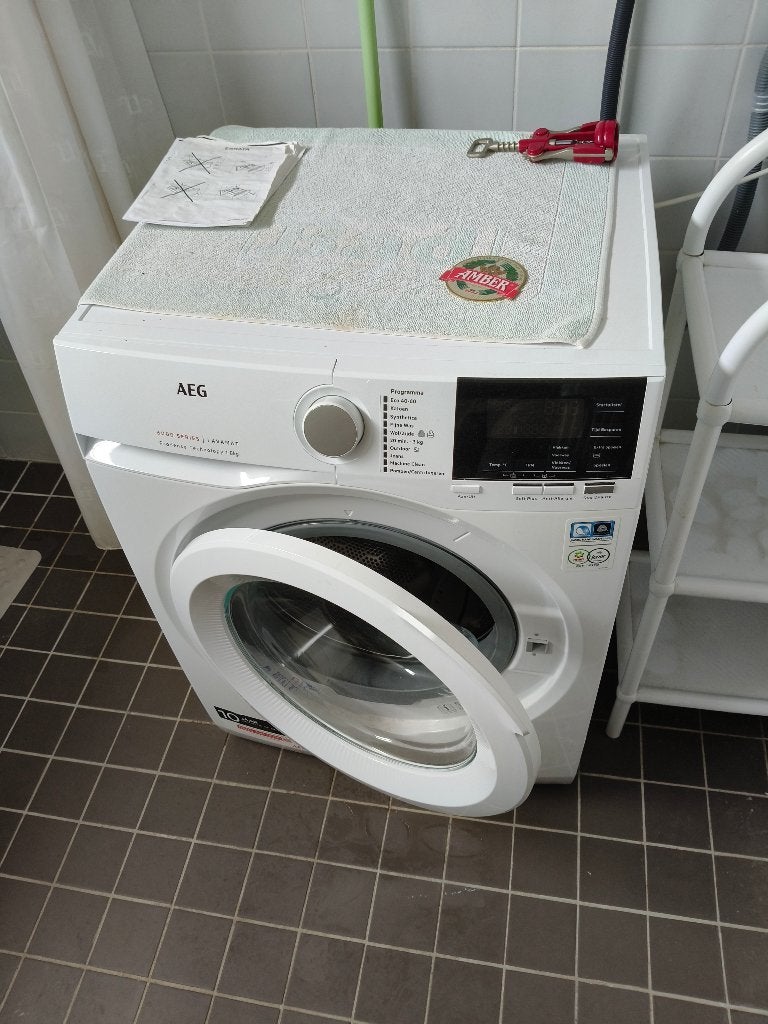 Wasmachine - AEG 6000 SERIES LAVAMAT ProSense 1-8kg, Ophalen, 1200 tot 1600 toeren, 8 tot 10 kg, Zo goed als nieuw
