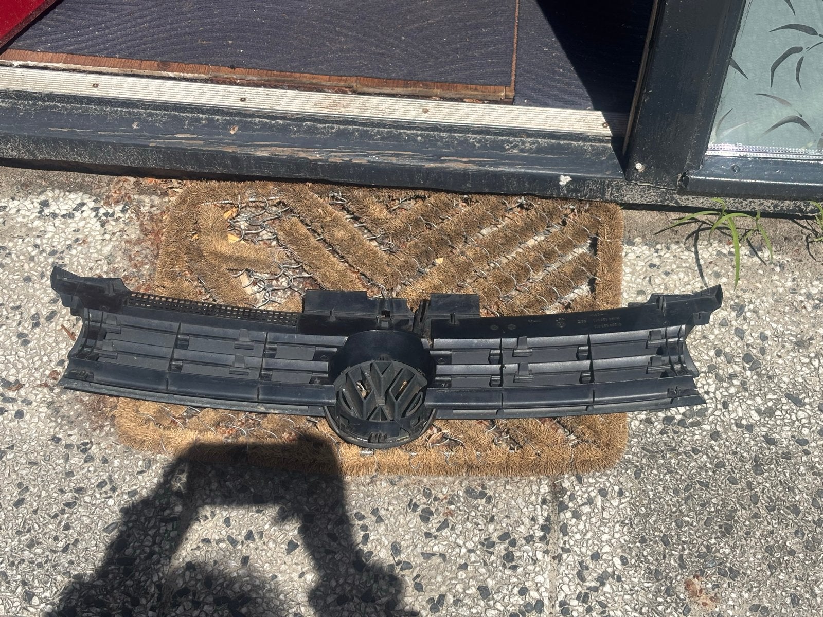Grille VW Golf 6 met roze logo, Ophalen, Gebruikt, Bumper, Volkswagen
