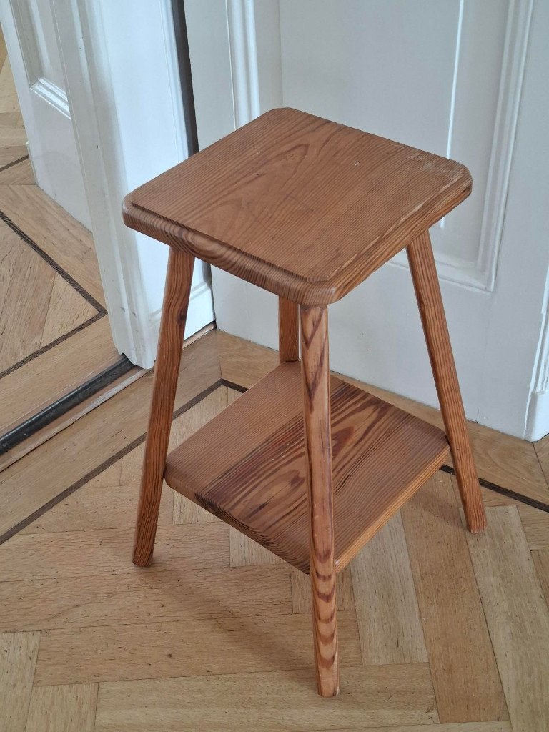 vintage grenen bijzettafel plantentafel jaren 70 retro stijl, Gebruikt, Ophalen of Verzenden, Overige vormen, Grenenhout