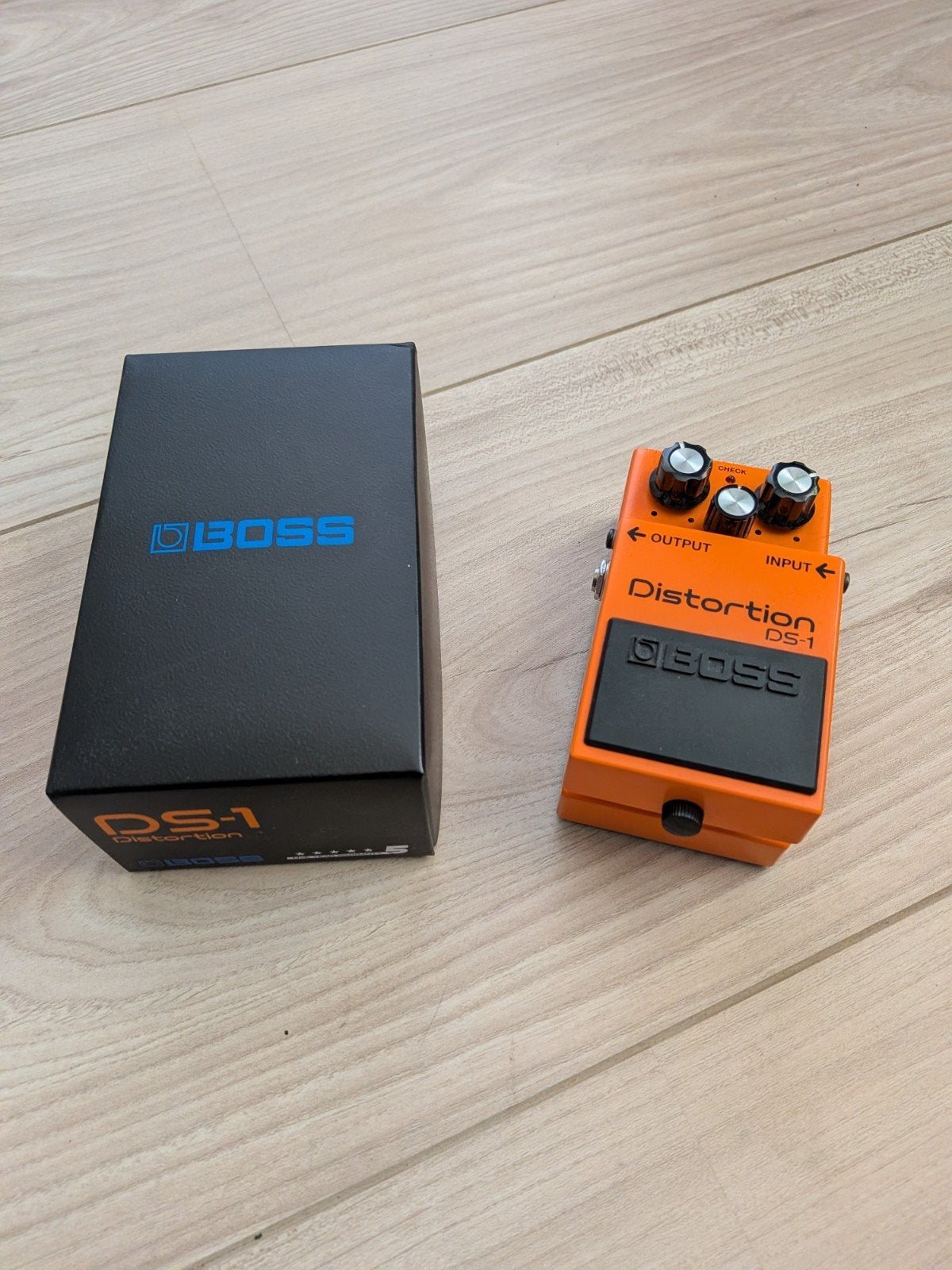 Boss DS-1 Distortion Pedaal - Zo goed als nieuw, Ophalen of Verzenden, Zo goed als nieuw, Distortion, Overdrive of Fuzz