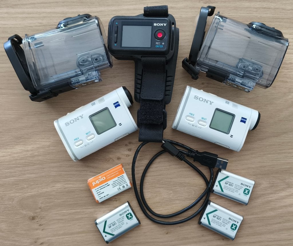 2x Actiecamera SONY FDR-X1000V, Full HD, Gebruikt, Verzenden, Minder dan 8x
