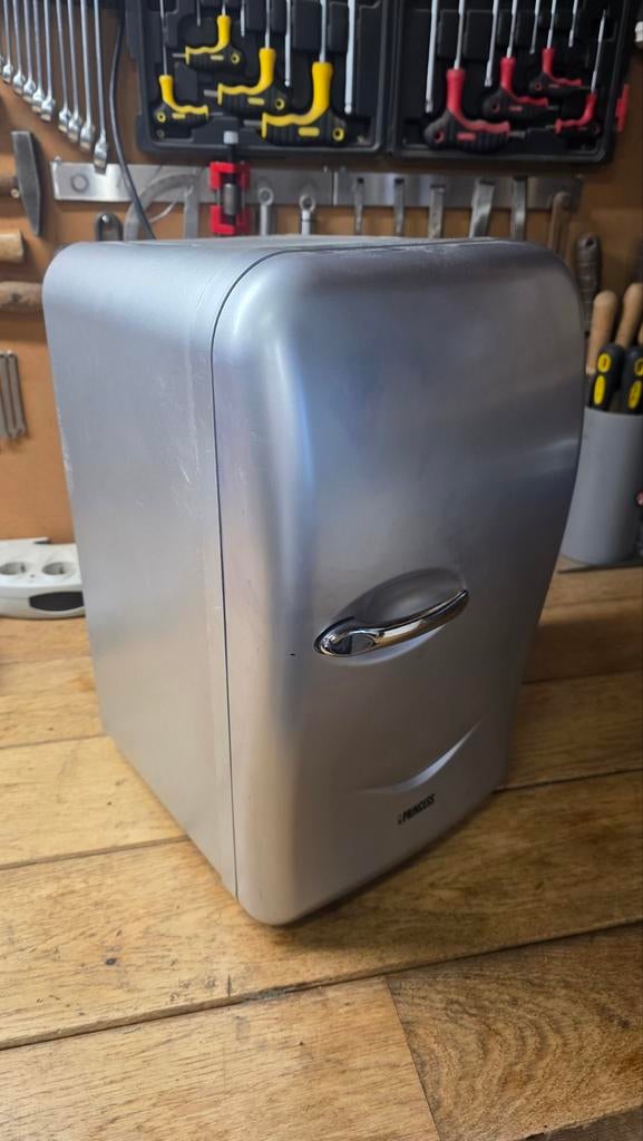 Reis koelkast 12V/220V - Ideaal voor onderweg!, Caravans en Kamperen, Koelboxen, Elektrisch, Ophalen
