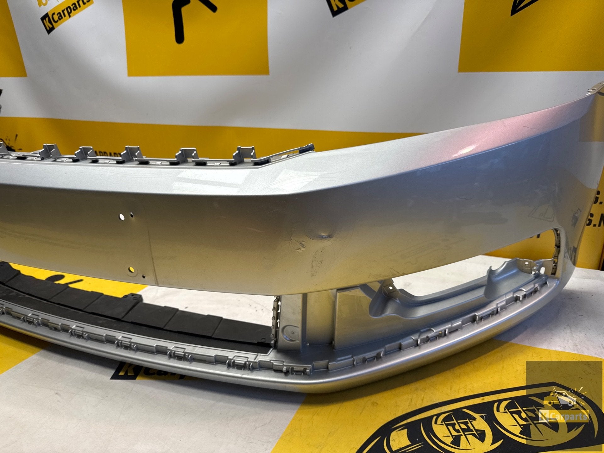 Voorbumper volkswagen Passat B7 bumper PDC 3AA807221, Info@fabrikant.eu, Ophalen of Verzenden, Bumper, Fabrikant BV