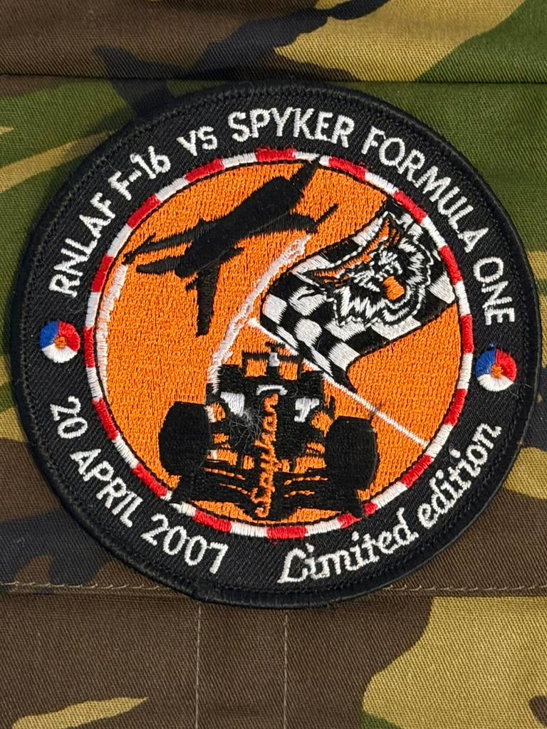 RNLAF F-16 vs Spyker F1 limited edition vlb Volkel., Verzenden